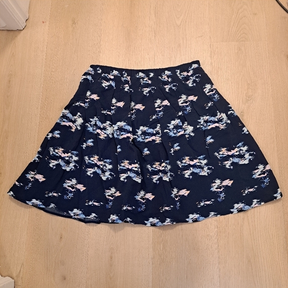 Old Navy Blue Sailboat Tropical Print Pleated Summer Cute Mini Skirt Size Medium - Picture 2 of 7